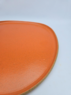 PRATO TRIANGULAR BORDA BAIXA - G